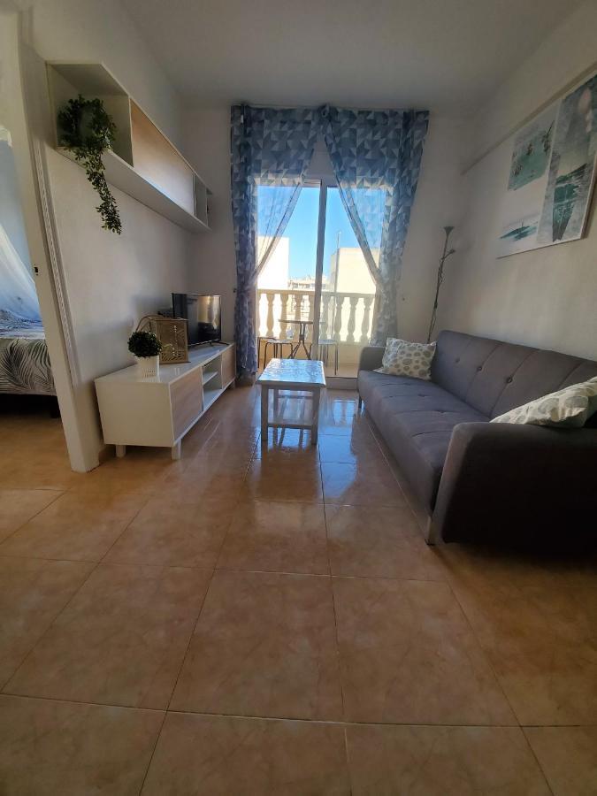 Appartement Proche Plage Avec Piscine En Centre Ville Τορεβιέχα Εξωτερικό φωτογραφία